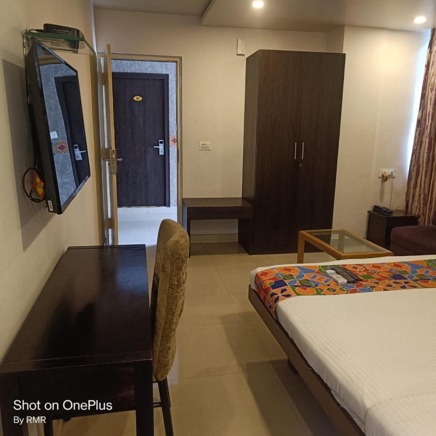 Astra Hotels & Suites - Hsr Layout Sector 1, Near Ecospace Bellandur Bangalore Exteriör bild