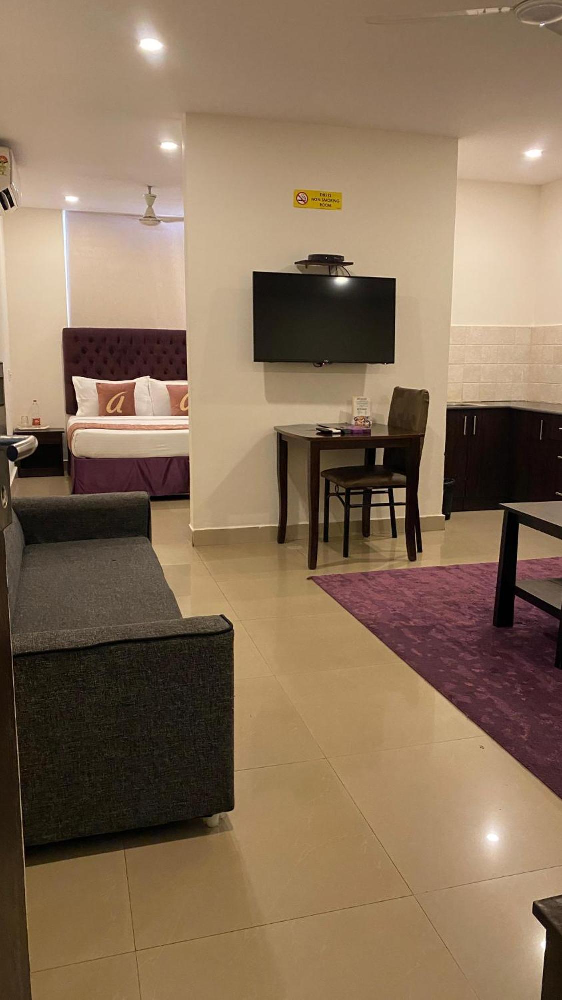 Astra Hotels & Suites - Hsr Layout Sector 1, Near Ecospace Bellandur Bangalore Exteriör bild